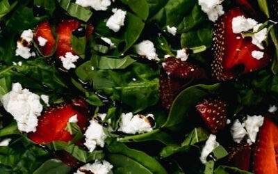 Perfectly Balanced Spinach, Strawberry and Goat Cheese Salad